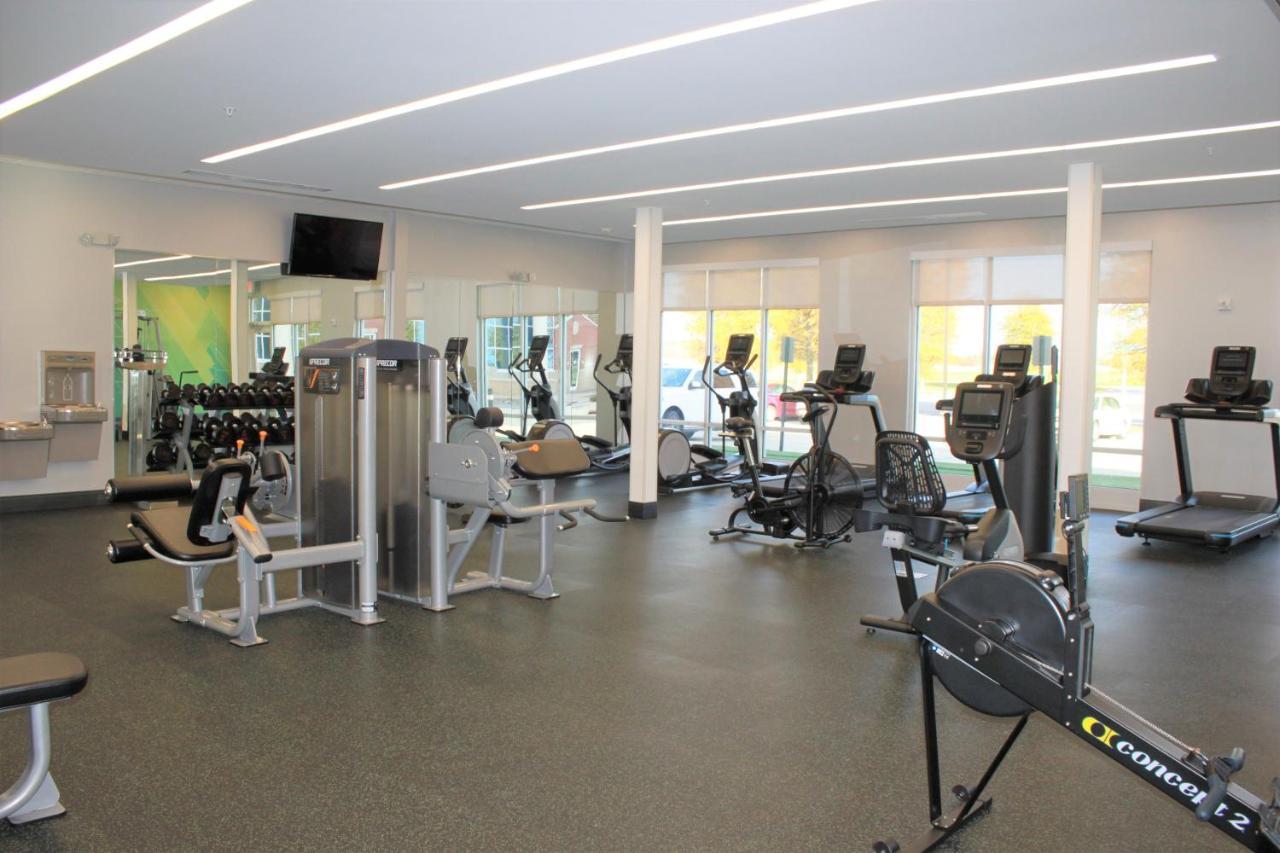 & - - Convention Ctr By Ihg Hotel